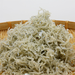 【品切れ中】天日干しちりめん 福永商店