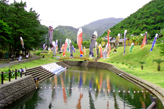 下阿蘇ビーチリゾート浜木綿村　河川プール